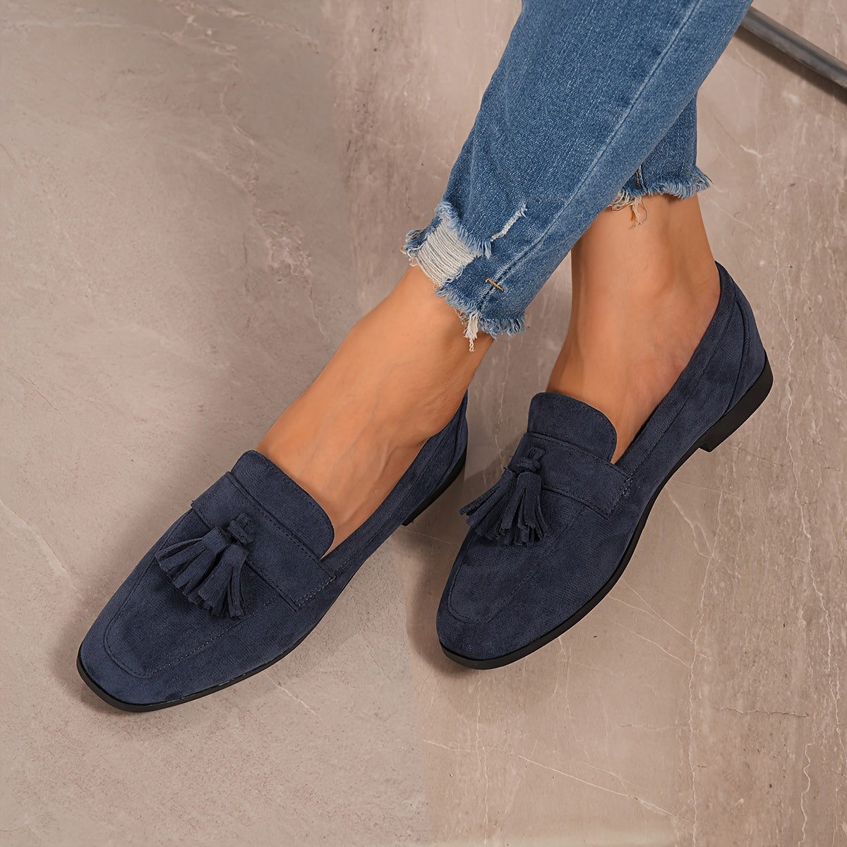 Xaria - Supportive Walking Shoes