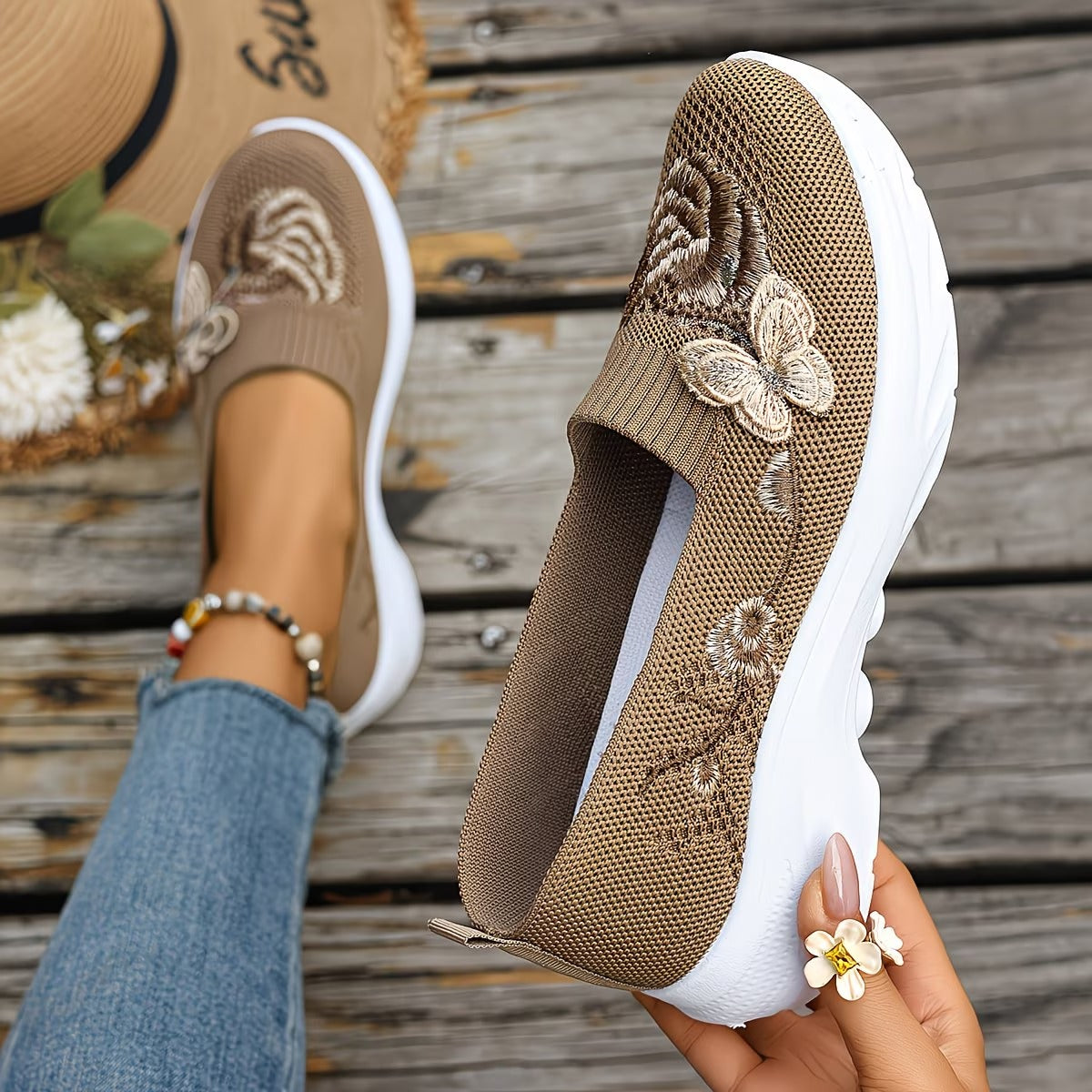 Ulyana - Cushioned Orthopedic Walking Shoes