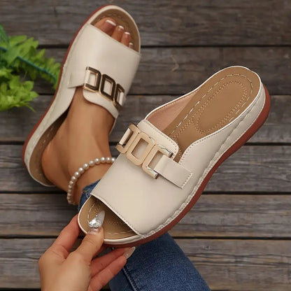 Lucerra - Buckle Strap Slide Sandals
