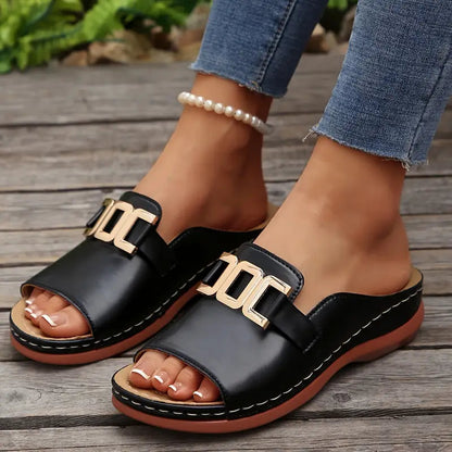 Lucerra - Buckle Strap Slide Sandals
