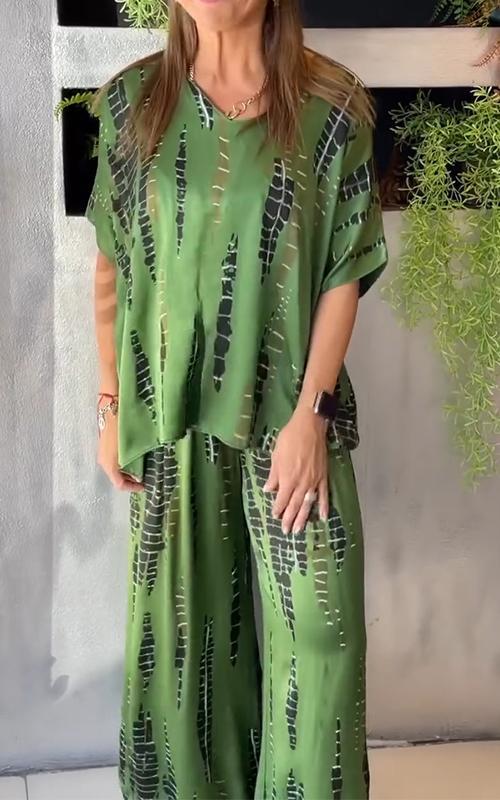 Kaemora - Soft-Touch Draped Two-Piece Set